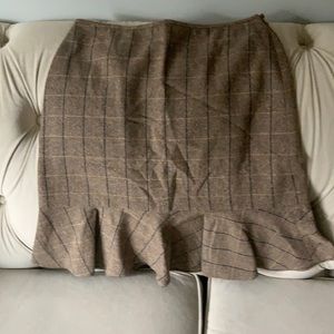 Brown Ann Taylor Loft skirt with cute bottom ruffle.